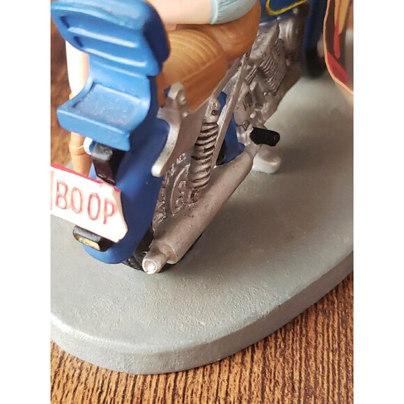 Betty Boop Blue Easy Rider Motorcycle Howdy Cowgirl Hat 2001 King Features READ - Picture 9 of 14